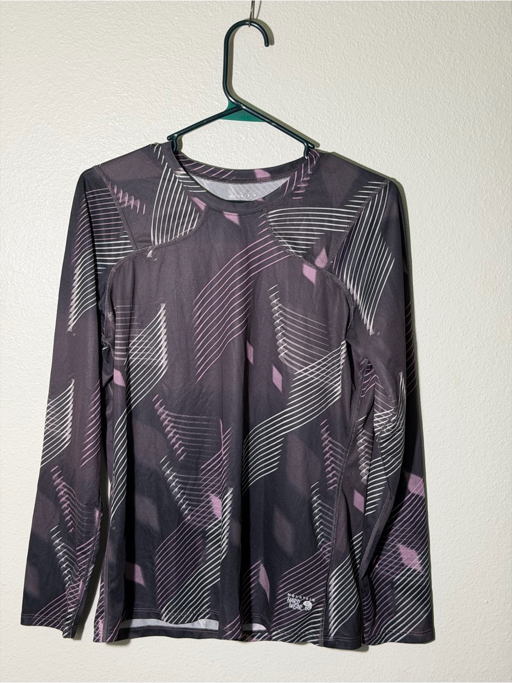 Mountain Hardwear Women’s Large Long Sleeve Performance Geometric Shirt Hiking